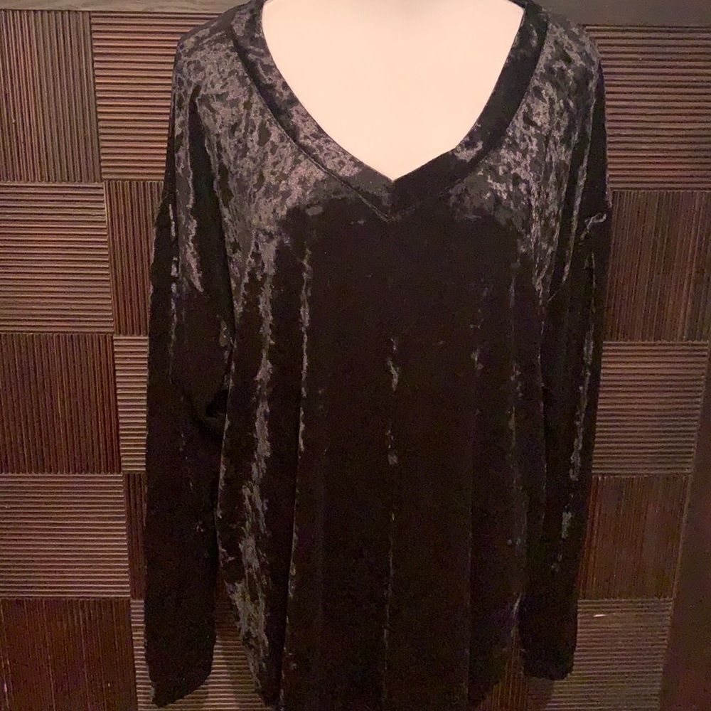 Wishlist crushed velvet over sized long sleeve top